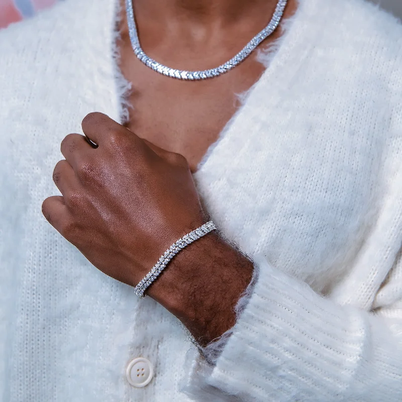 Iced Herringbone Bracelet in White Gold